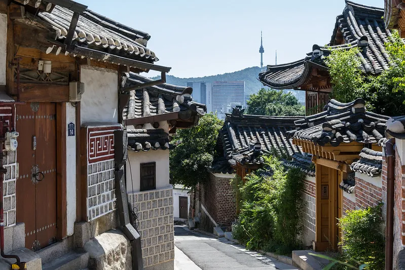 South Korea: Church damaged by bomb