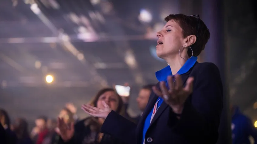 Thousands attend 'biggest gathering of evangelicals in France'