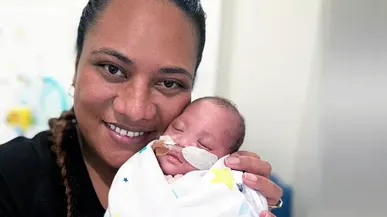 Australia: the nation’s youngest premature baby survives