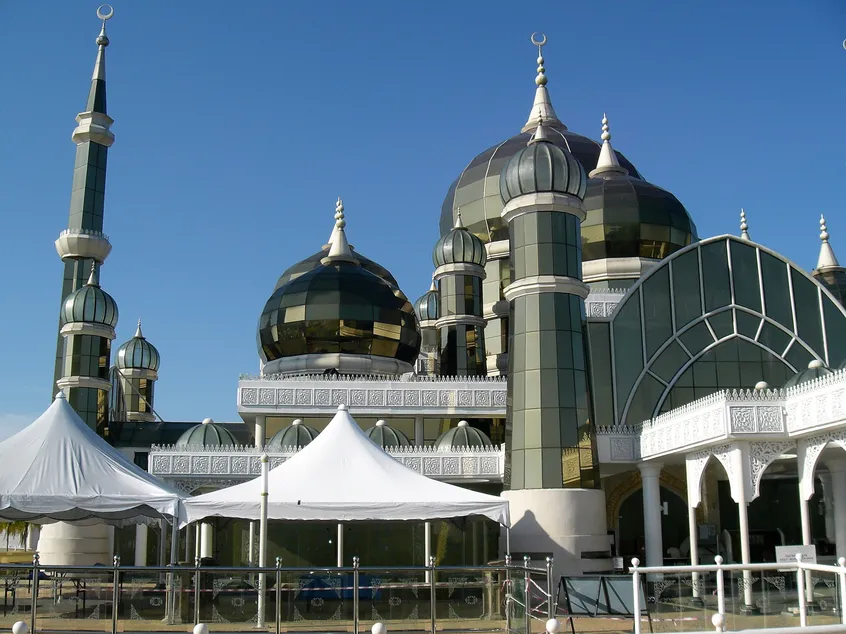Malaysia: Friday  prayers crackdown