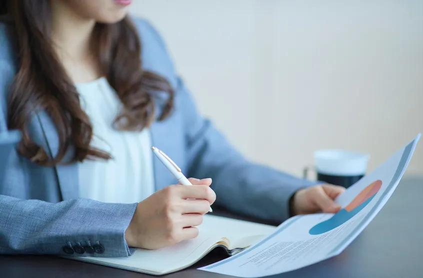 New report examines whether smacking harms children