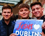 Thousands march for Jesus in Dublin