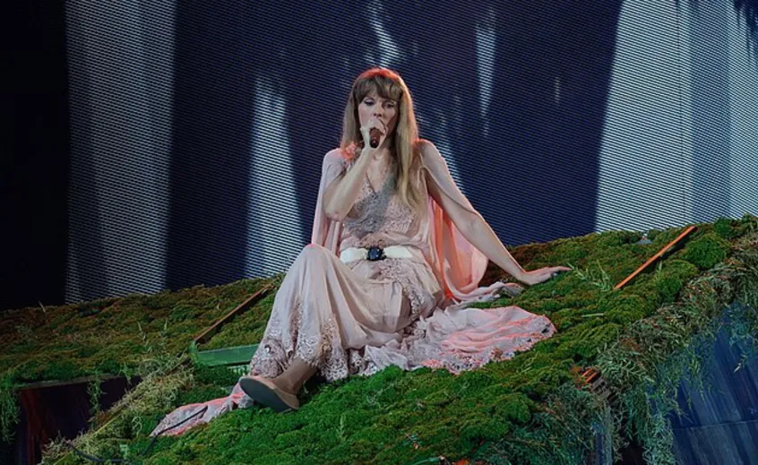 Taylor Swift and the  mistreatment of women