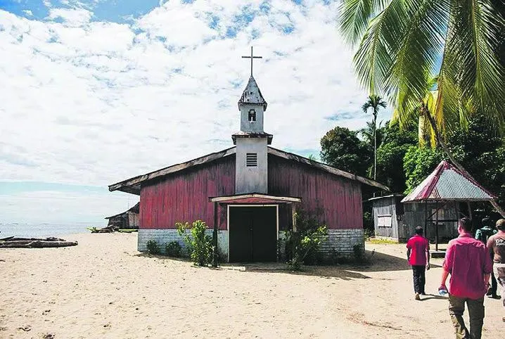 Papua New Guinea officially declared a Christian country