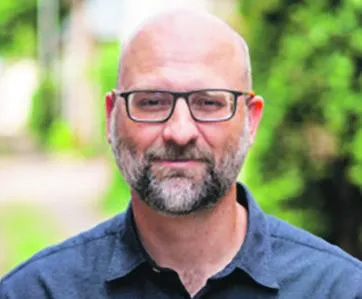 Jonathan Leeman addresses authority in the local church