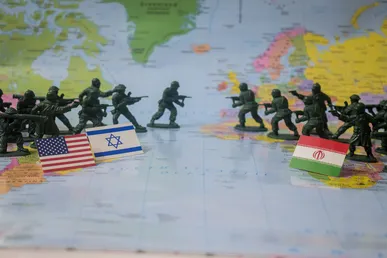 Iran: Would regime change be enough?